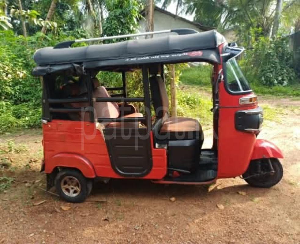 Bajaj Three Wheel 2016 - Used Three wheeler sale in Sri Lanka - patpat.lk