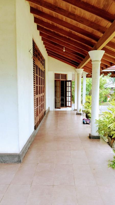 House for Sale in Talawatugoda