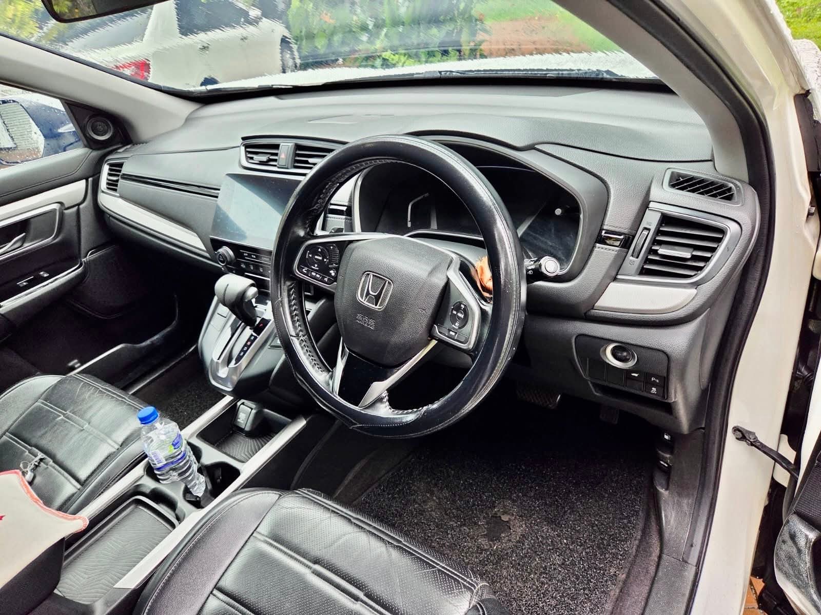 Honda CR V 2018 - பயன்படுத்தப்பட்டது SUV sale in Sri Lanka - patpat.lk