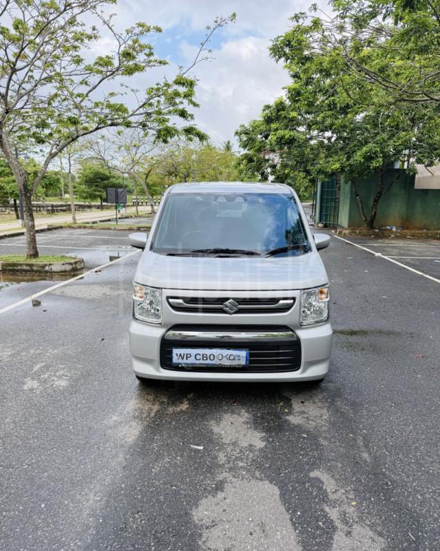 Suzuki Wagon R 2024 - பயன்படுத்தப்பட்டது கார் sale in Sri Lanka - patpat.lk