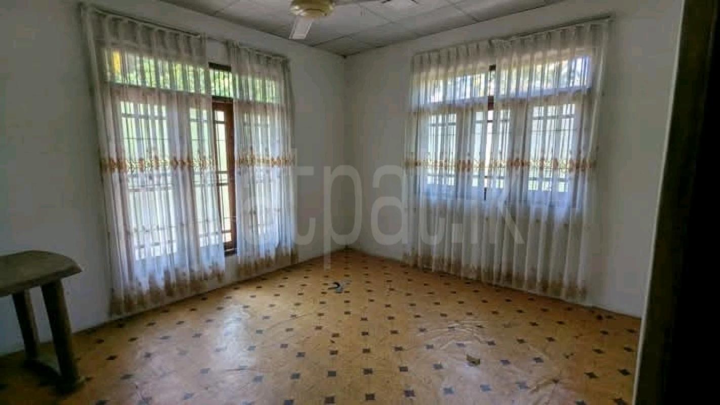 House for Sale in Kirindiwela