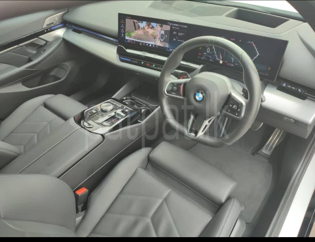 BMW 520I 2023 - சான்றளிக்கப்பட்டது கார் sale in Sri Lanka - patpat.lk