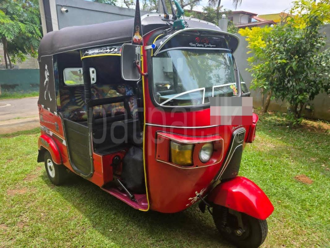 Bajaj 4 stroke 2012 - பயன்படுத்தப்பட்டது முச்சக்கர வண்டி sale in Sri Lanka - patpat.lk