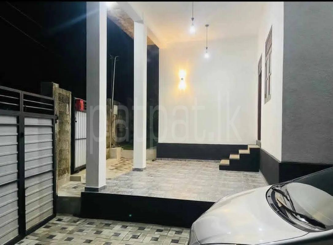 House for Sale in Waskaduwa ads-image-1