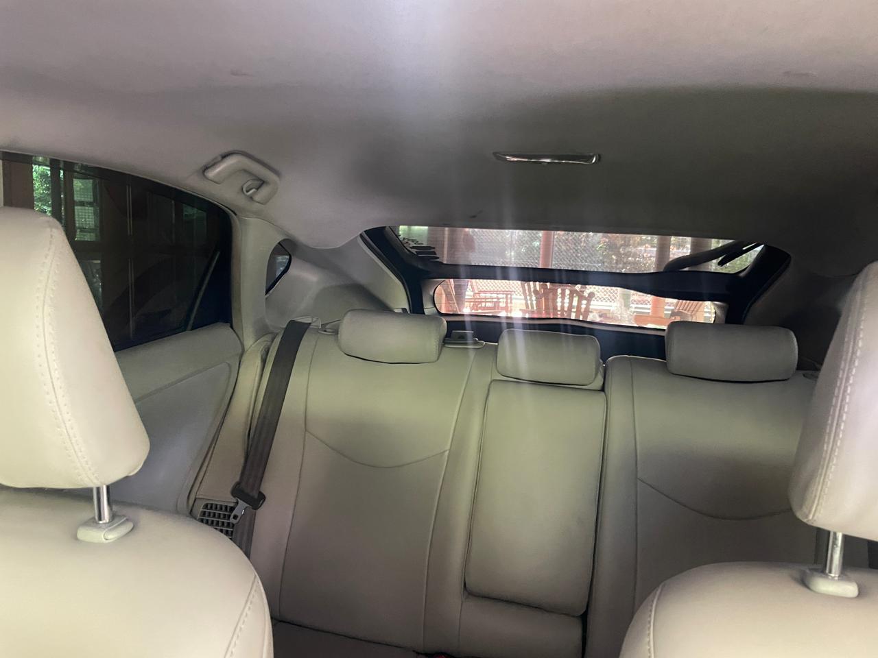 Toyota Prius 2012 - Used Car sale in Sri Lanka - patpat.lk