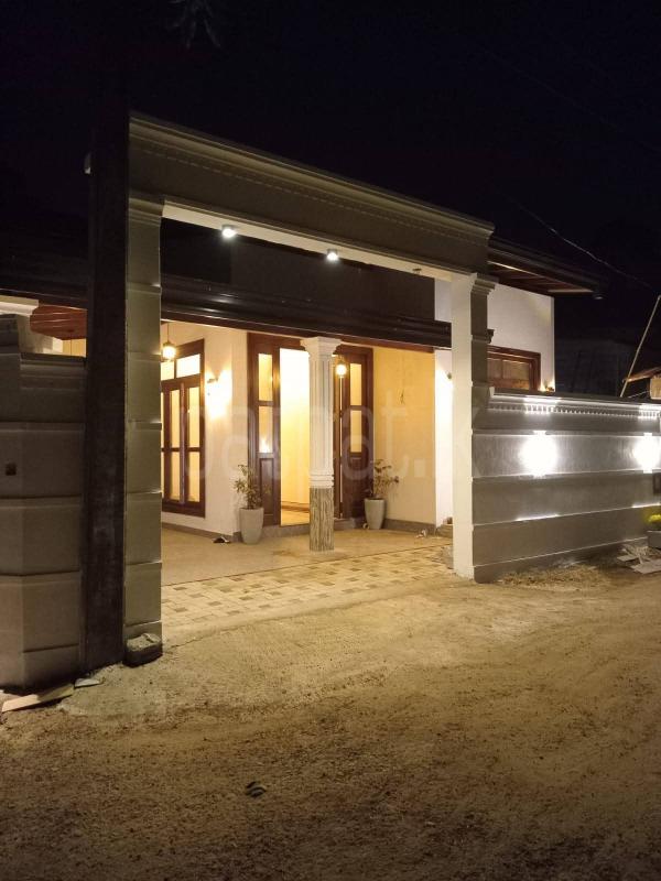 House for Sale in Godagama