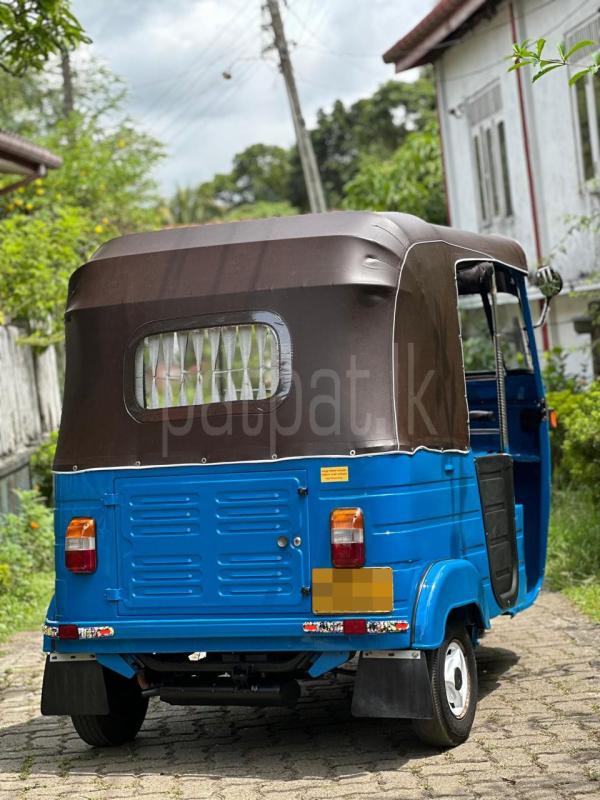 Bajaj Three Wheel 2009 - பயன்படுத்தப்பட்டது முச்சக்கர வண்டி sale in Sri Lanka - patpat.lk
