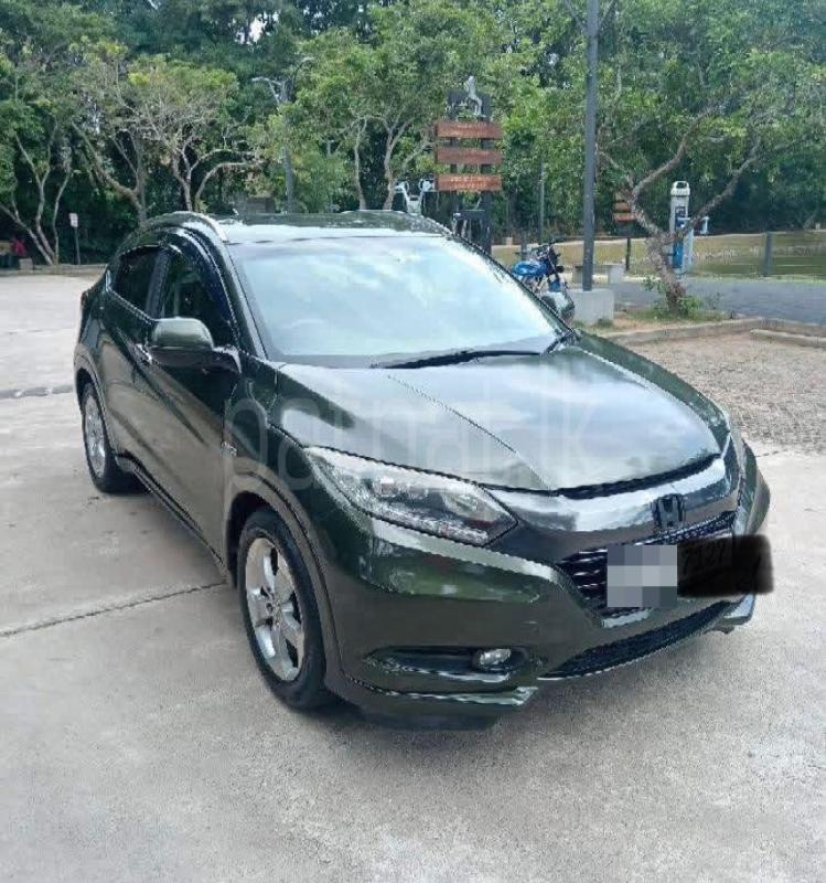 Honda Vezel 2013 - பயன்படுத்தப்பட்டது SUV sale in Sri Lanka - patpat.lk