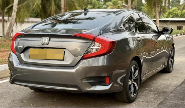 Honda Civic 2019 - භාවිතා කරන ලද කාර් sale in Sri Lanka - patpat.lk