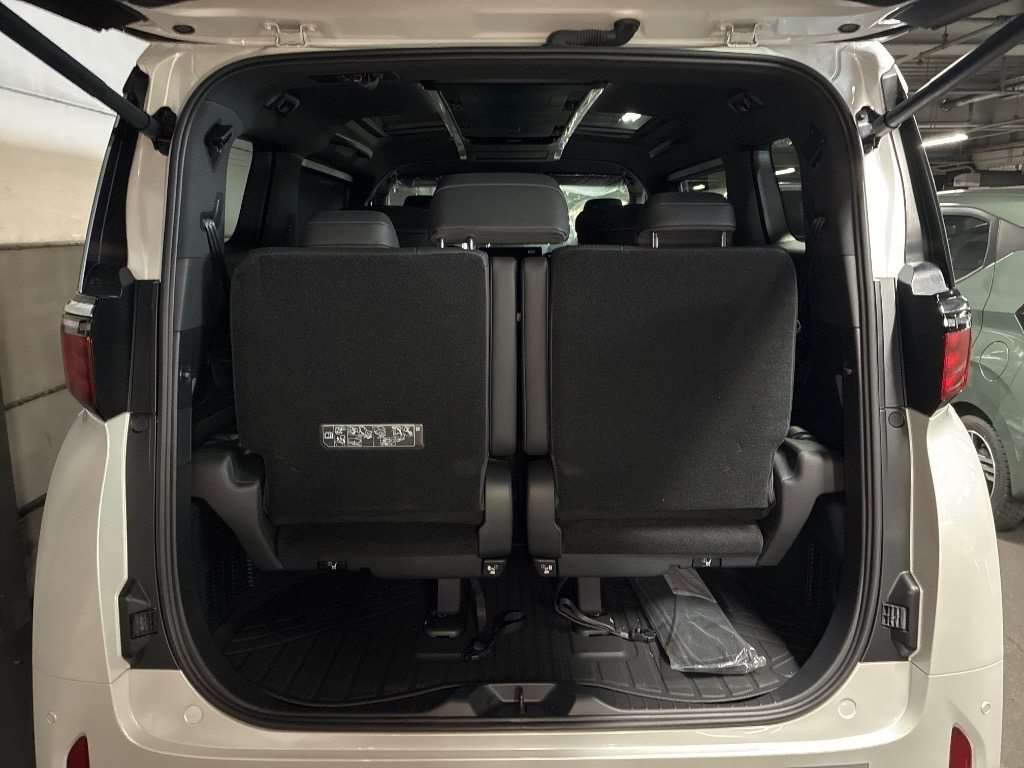 Toyota Alphard 2025 - Brand New Van sale in Sri Lanka - patpat.lk