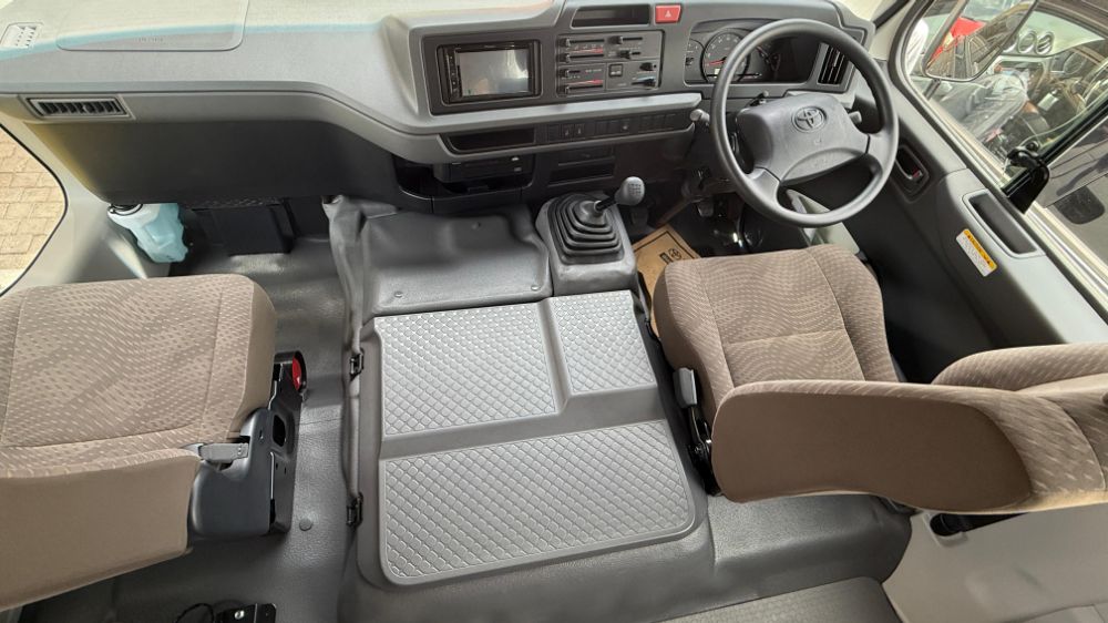 Advertisement image 6