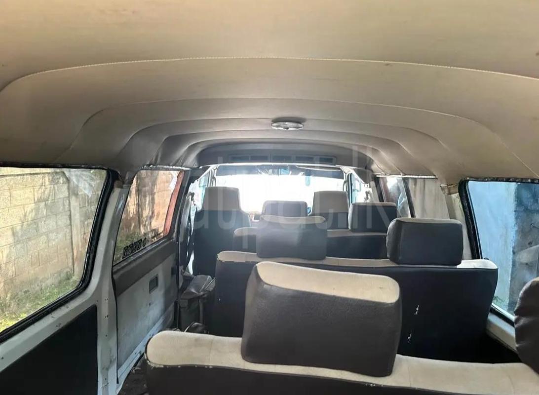 Nissan Caravan 1997 - பயன்படுத்தப்பட்டது வேன் sale in Sri Lanka - patpat.lk