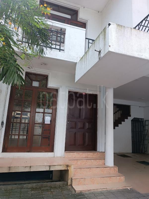 House for Rent in Bambalapitiya (Colombo 04)