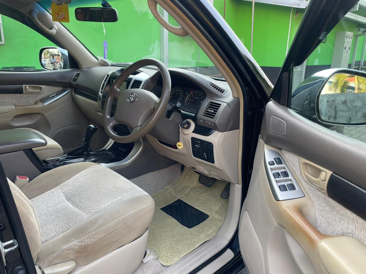 Toyota Land Cruiser 2007 - Used SUV sale in Sri Lanka - patpat.lk