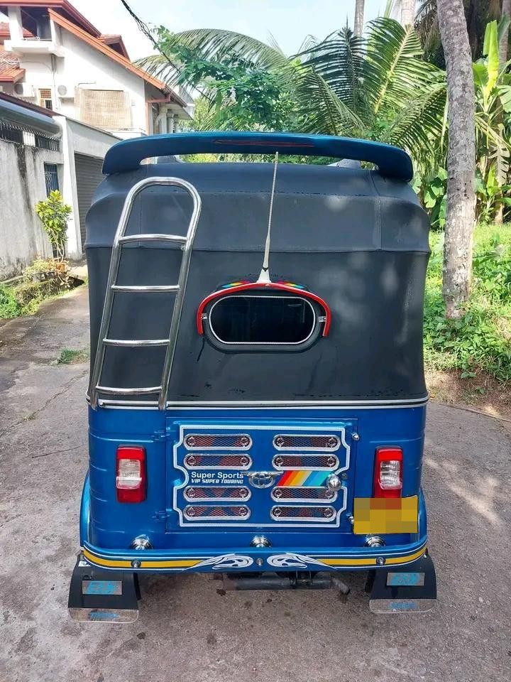 Bajaj Three Wheel 2016 - Used Three wheeler sale in Sri Lanka - patpat.lk