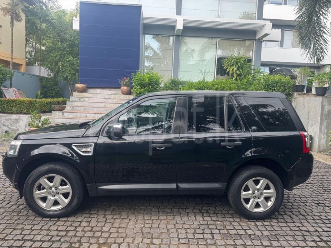 Advertisement image 4