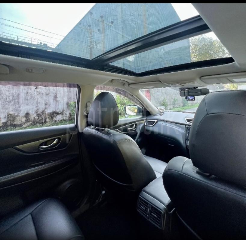 Advertisement image 6