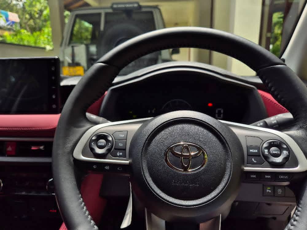 Toyota Yaris Ativ 2025 - Brand New Car sale in Sri Lanka - patpat.lk