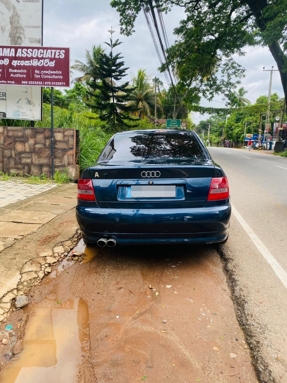 Audi A4 2001 - பயன்படுத்தப்பட்டது கார் sale in Sri Lanka - patpat.lk