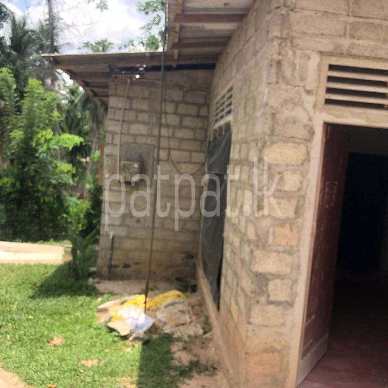House for Sale in Yakkala