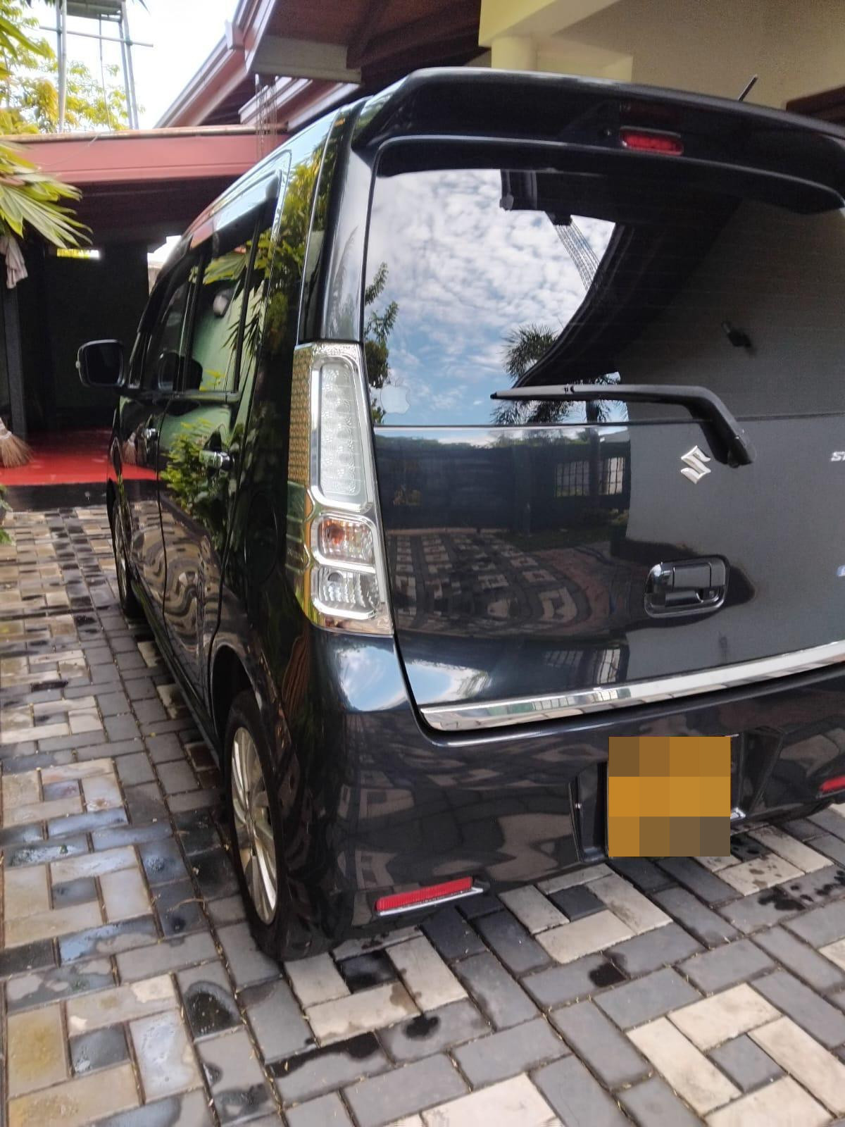 Suzuki Wagon R 2015 - பயன்படுத்தப்பட்டது கார் sale in Sri Lanka - patpat.lk