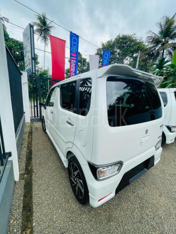 Advertisement image 3