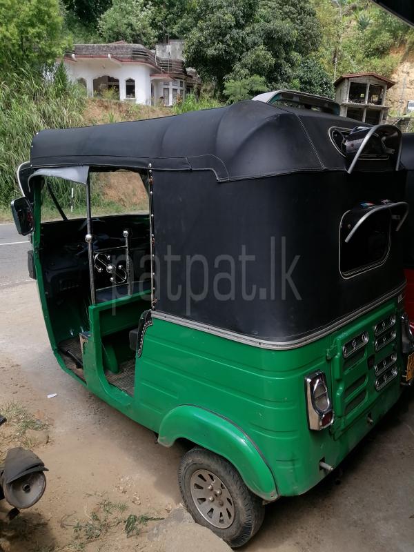 Bajaj Three Wheel 2015 - பயன்படுத்தப்பட்டது முச்சக்கர வண்டி sale in Sri Lanka - patpat.lk