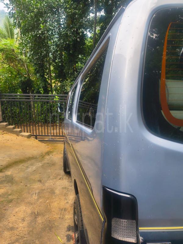 Nissan Caravan 2005 - பயன்படுத்தப்பட்டது வேன் sale in Sri Lanka - patpat.lk