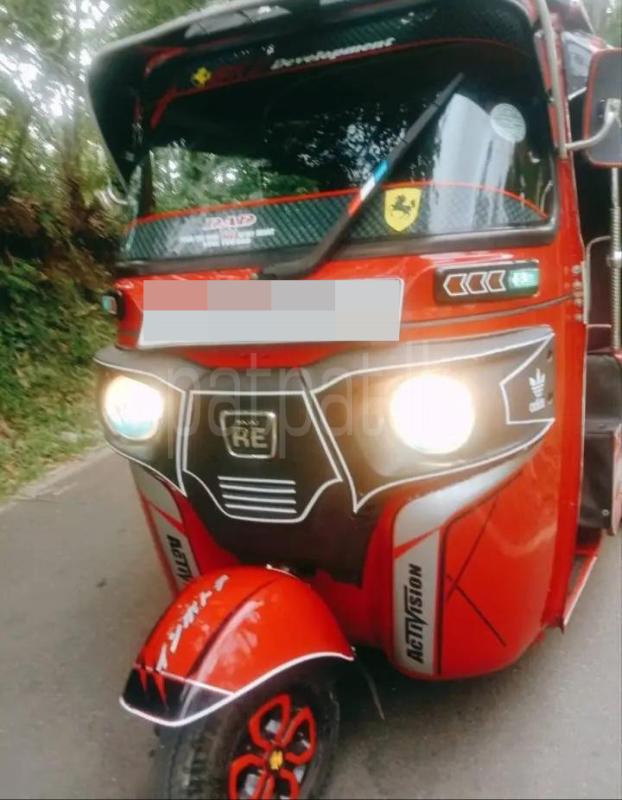 Bajaj 4 stroke 2016 - பயன்படுத்தப்பட்டது முச்சக்கர வண்டி sale in Sri Lanka - patpat.lk