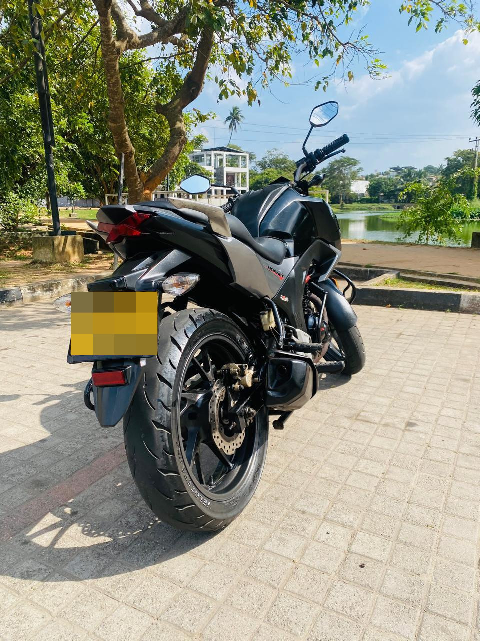 Honda Cb Hornet 2017 - Used Bike sale in Sri Lanka - patpat.lk