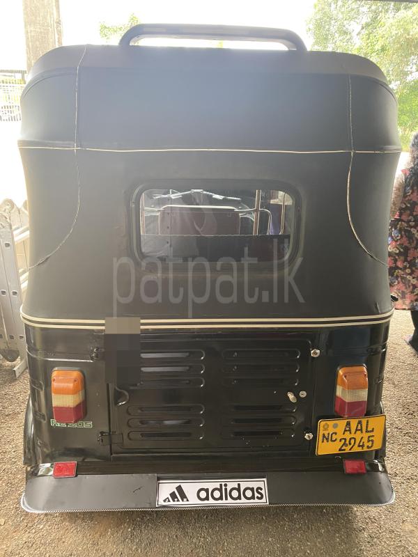 Bajaj Three Wheel 2013 - Used Three wheeler sale in Sri Lanka - patpat.lk