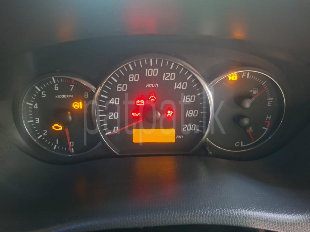 Suzuki Swift 2008 - பயன்படுத்தப்பட்டது கார் sale in Sri Lanka - patpat.lk
