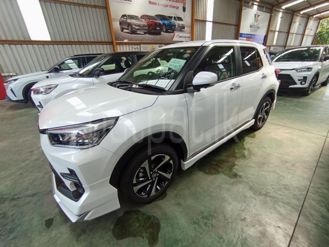 Toyota Raize 2025 - சான்றளிக்கப்பட்டது SUV sale in Sri Lanka - patpat.lk