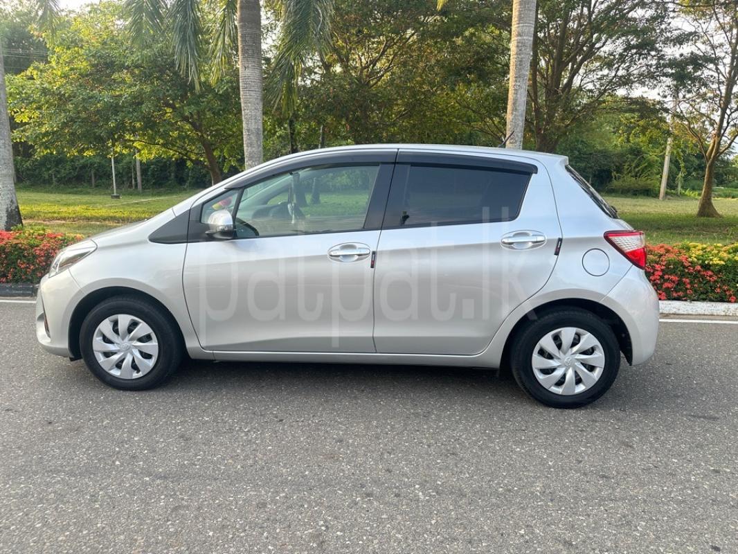 Toyota Vitz 2018 - பயன்படுத்தப்பட்டது கார் sale in Sri Lanka - patpat.lk