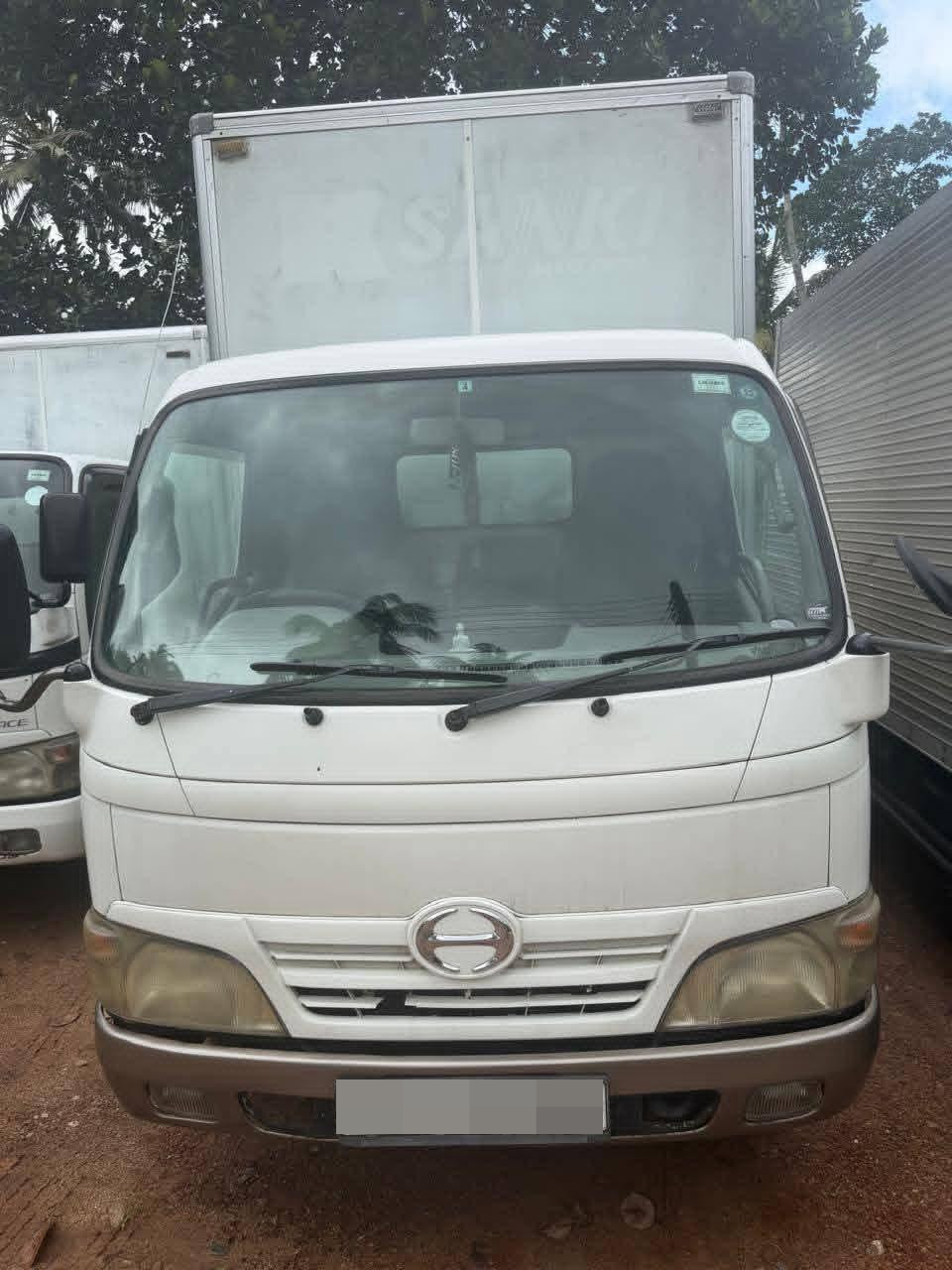 Hino Dutro 2008 - பயன்படுத்தப்பட்டது டிரக் sale in Sri Lanka - patpat.lk