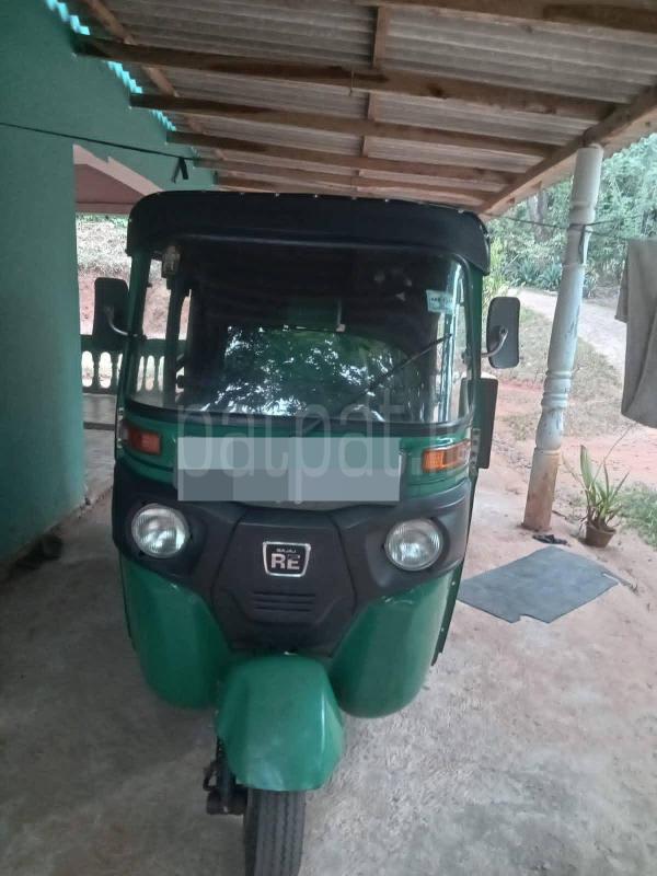 Bajaj 4 stroke 2018 - භාවිතා කරන ලද ත්‍රිරෝද රථය sale in Sri Lanka - patpat.lk