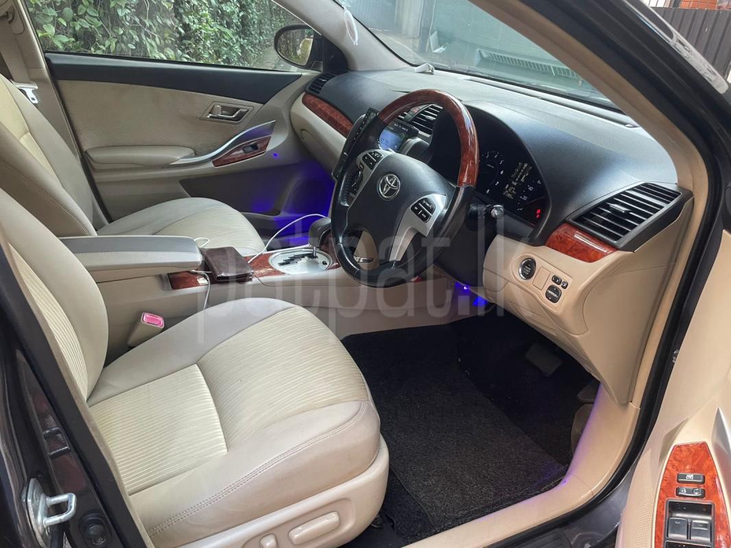Toyota Premio 2015 - භාවිතා කරන ලද කාර් sale in Sri Lanka - patpat.lk