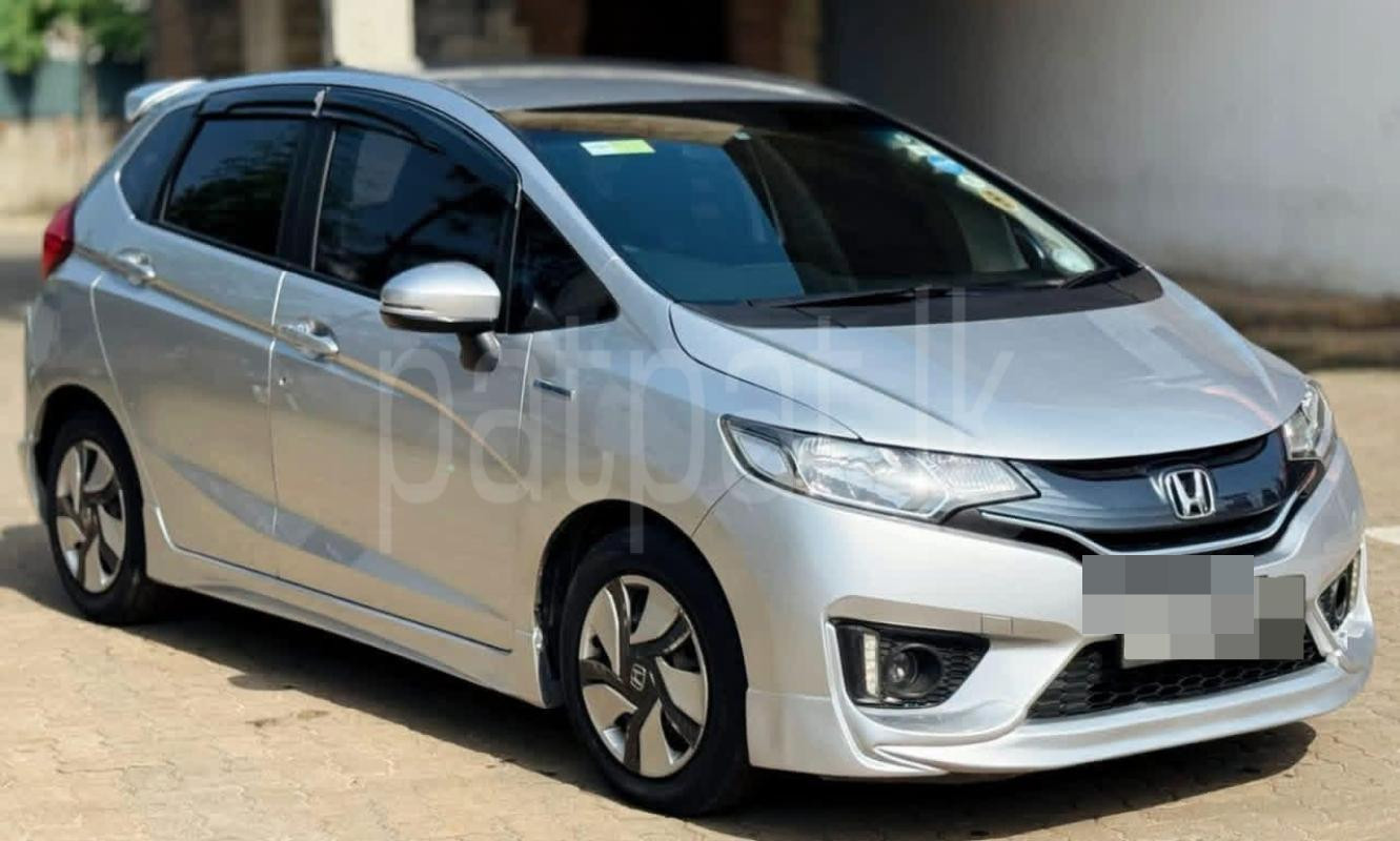 Honda Fit 2014 - பயன்படுத்தப்பட்டது கார் sale in Sri Lanka - patpat.lk