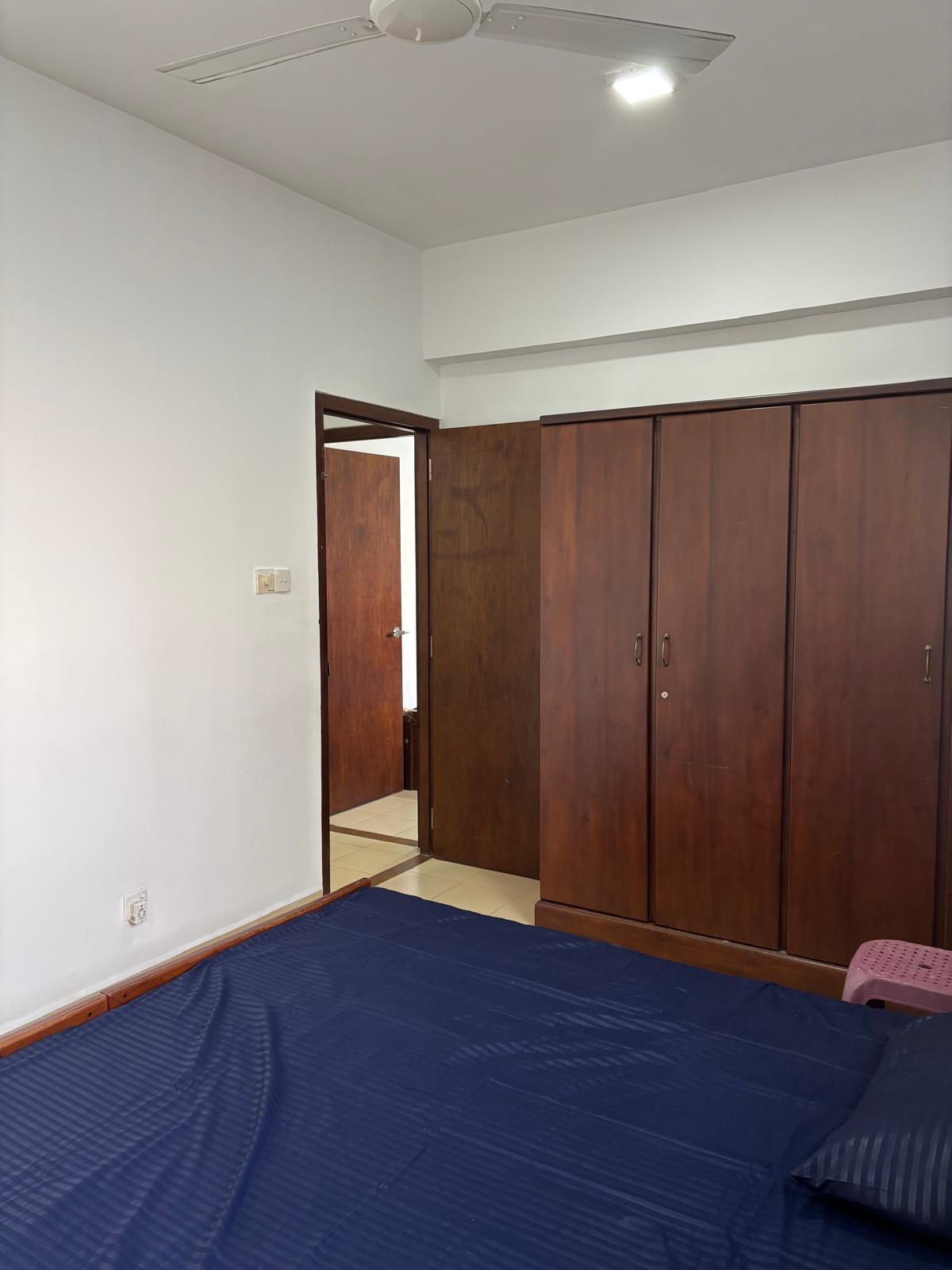 Furnished Apartment for Rent in Slave Island (Colombo 02)