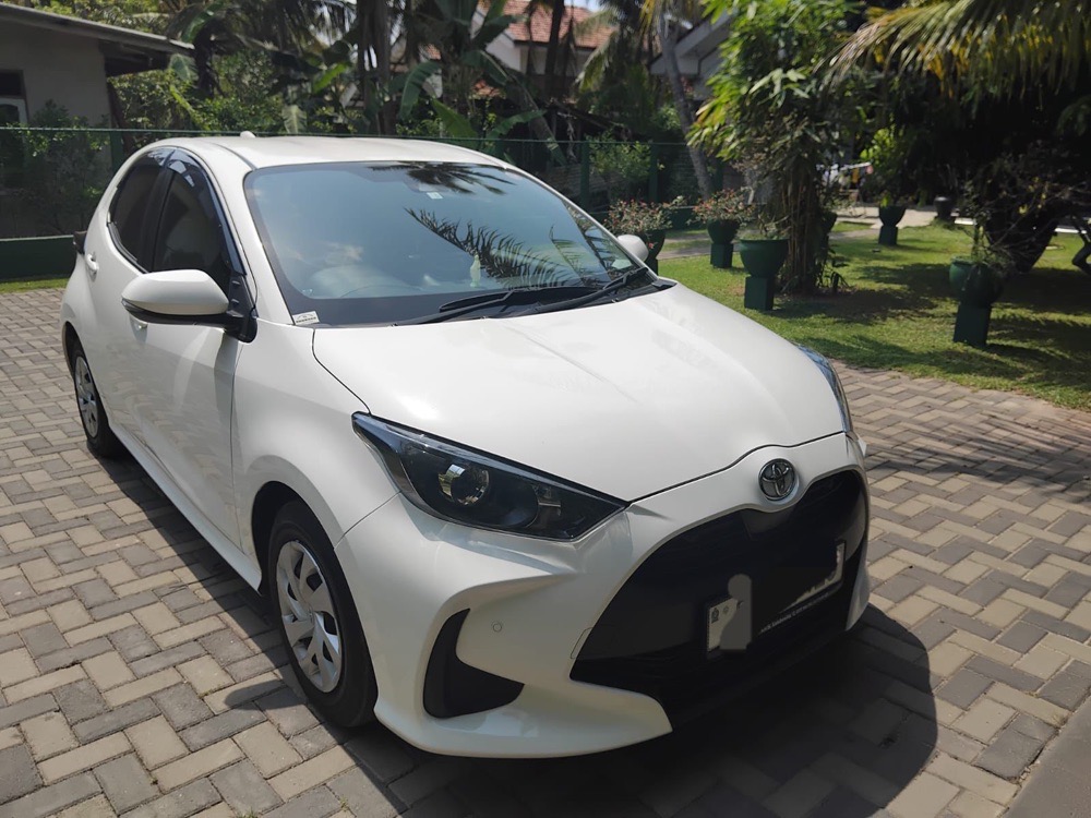 Toyota Yaris 2023 ads-image-1