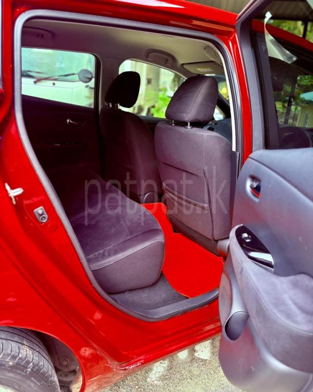 Advertisement image 4