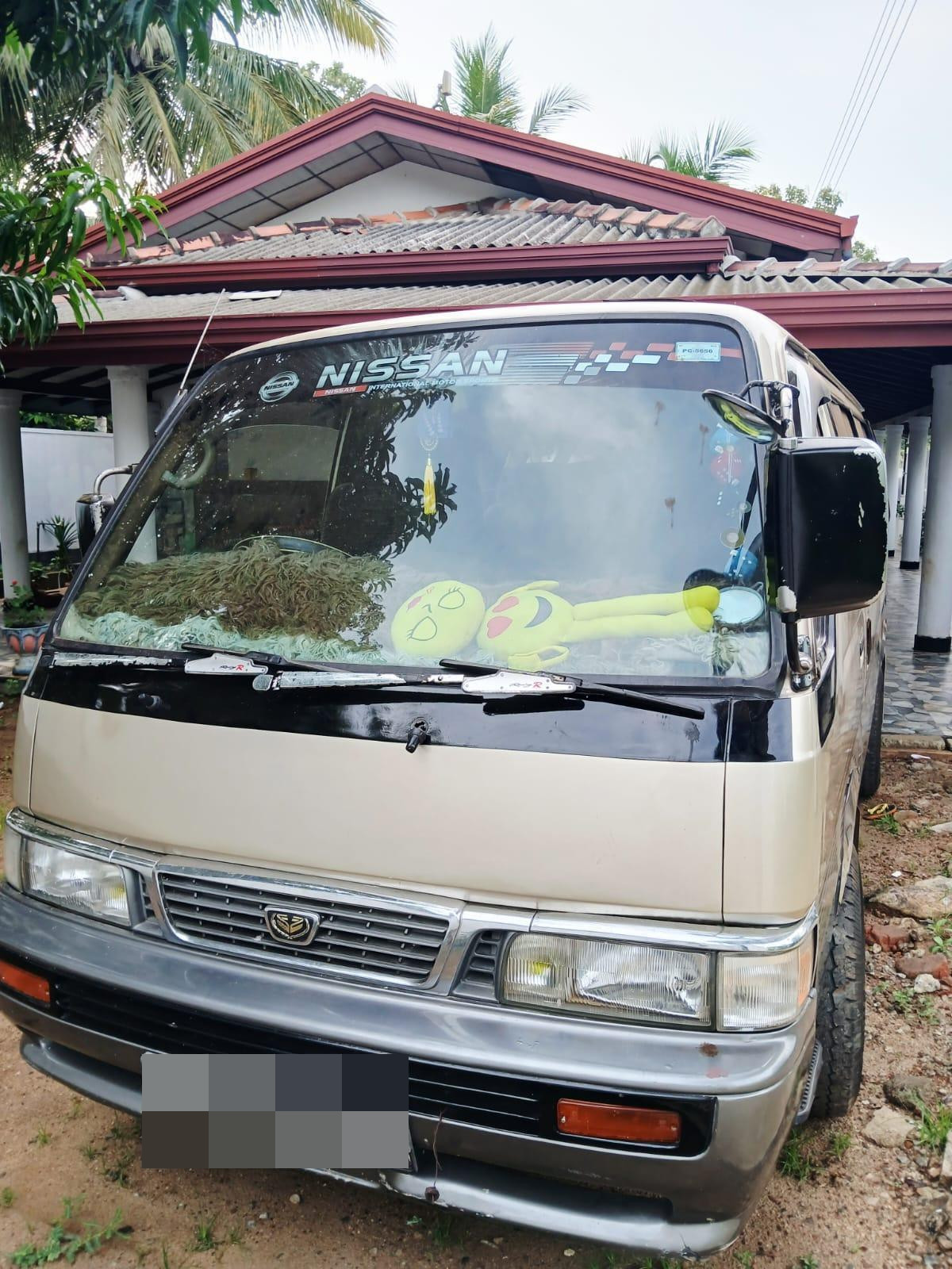Nissan Caravan 1999 - Used Van sale in Sri Lanka - patpat.lk