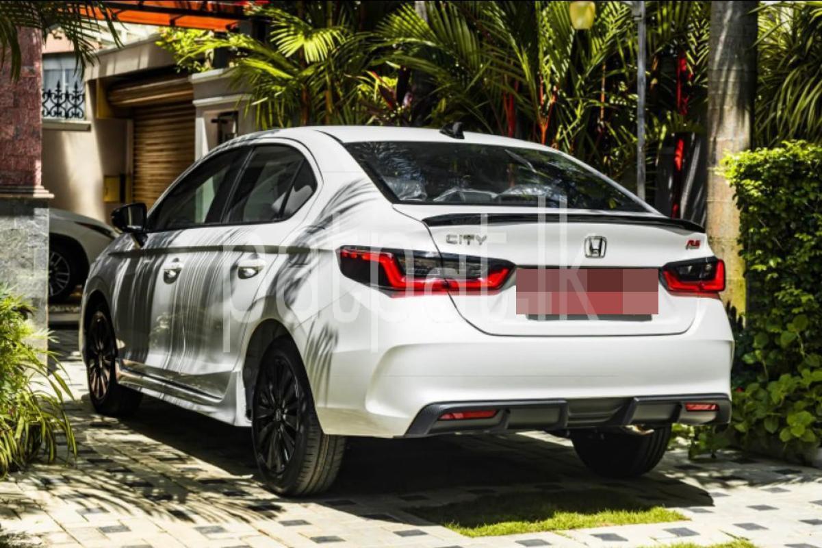 Advertisement image 3