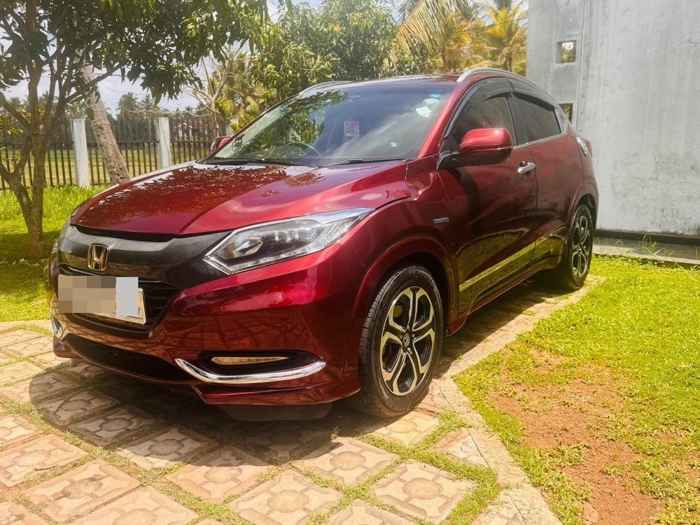 Honda Vezel 2014 - භාවිතා කරන ලද SUV රථය sale in Sri Lanka - patpat.lk