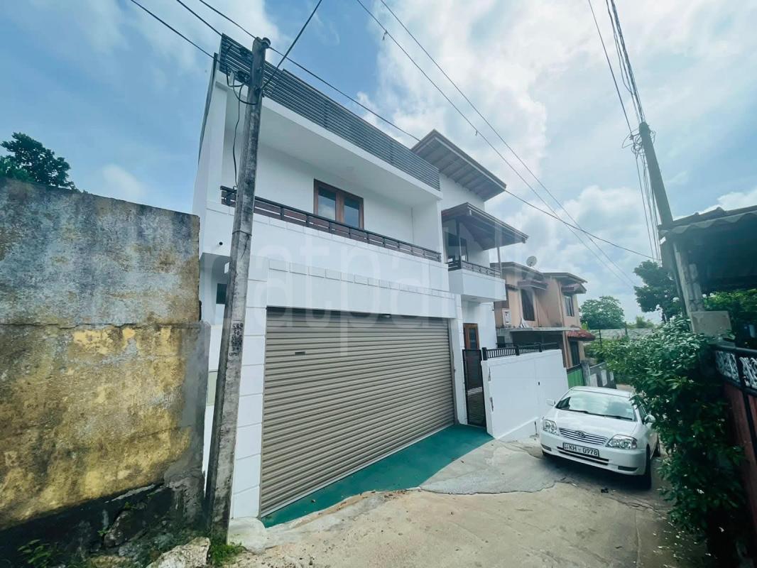 House for Sale in Piliyandala ads-image-1