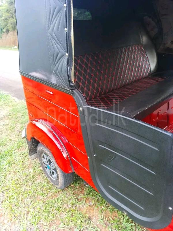 Advertisement image 6