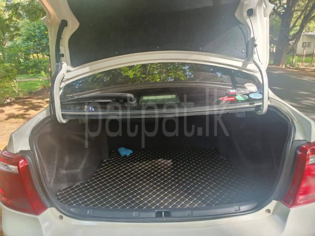 Toyota Axio 2016 - Used Car sale in Sri Lanka - patpat.lk