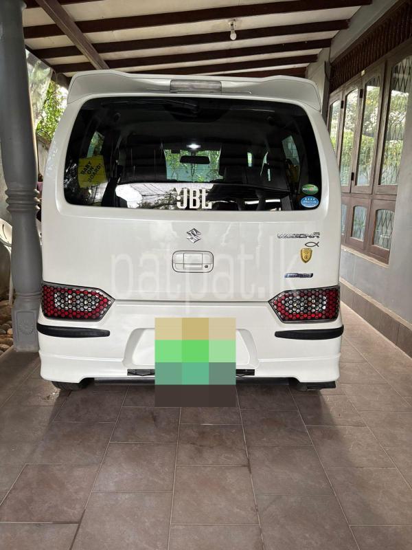 Advertisement image 4