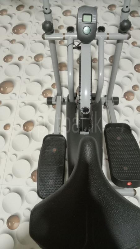 Advertisement image 6