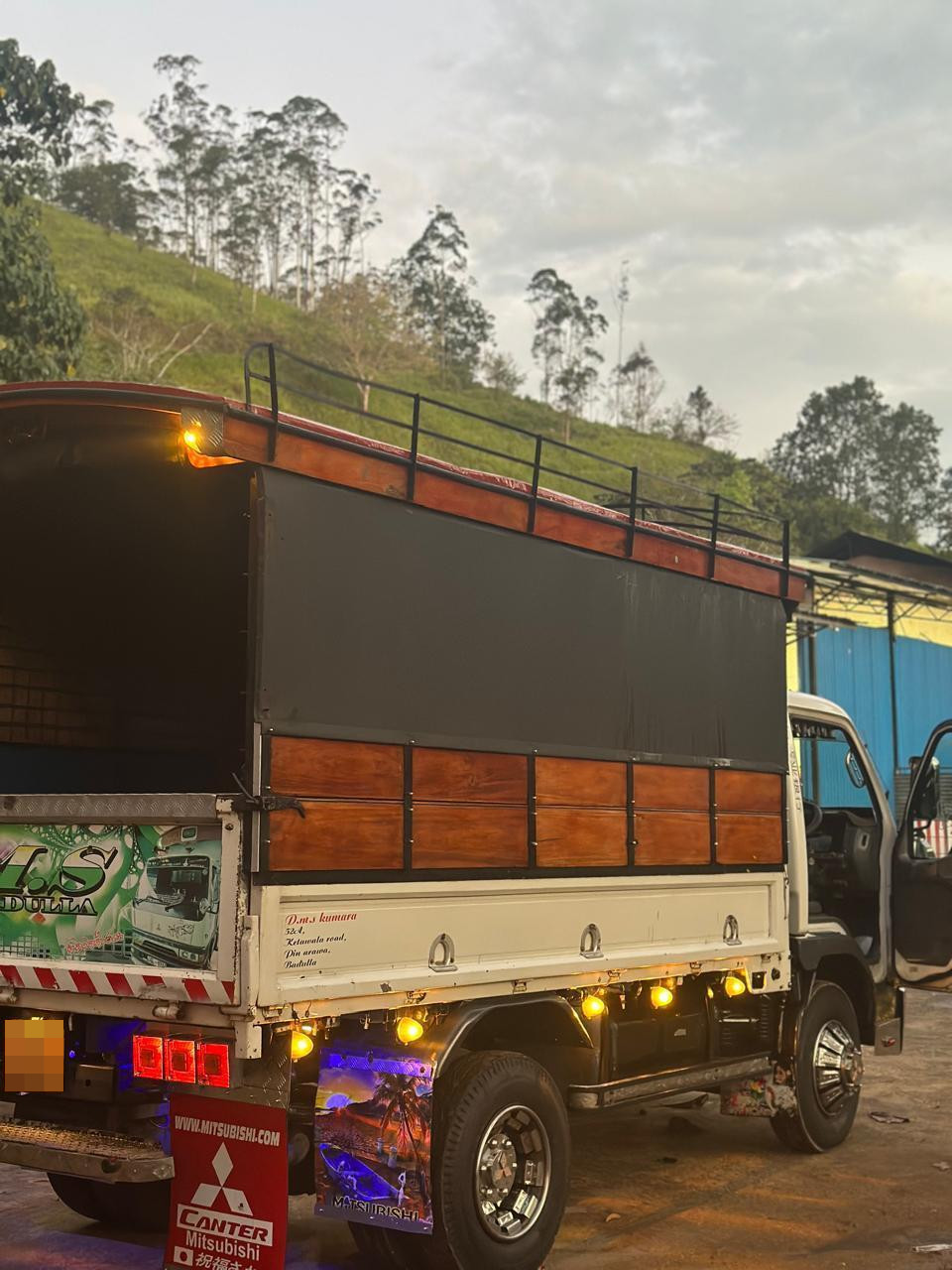 Mitsubishi Canter 1997 - Used Truck sale in Sri Lanka - patpat.lk